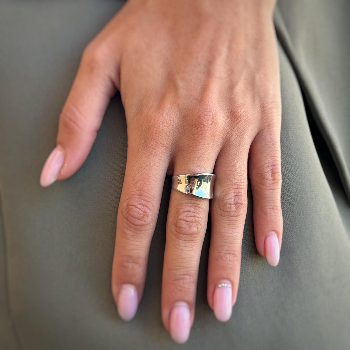 Anello Calypso